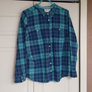 Long sleeve plaid shirt